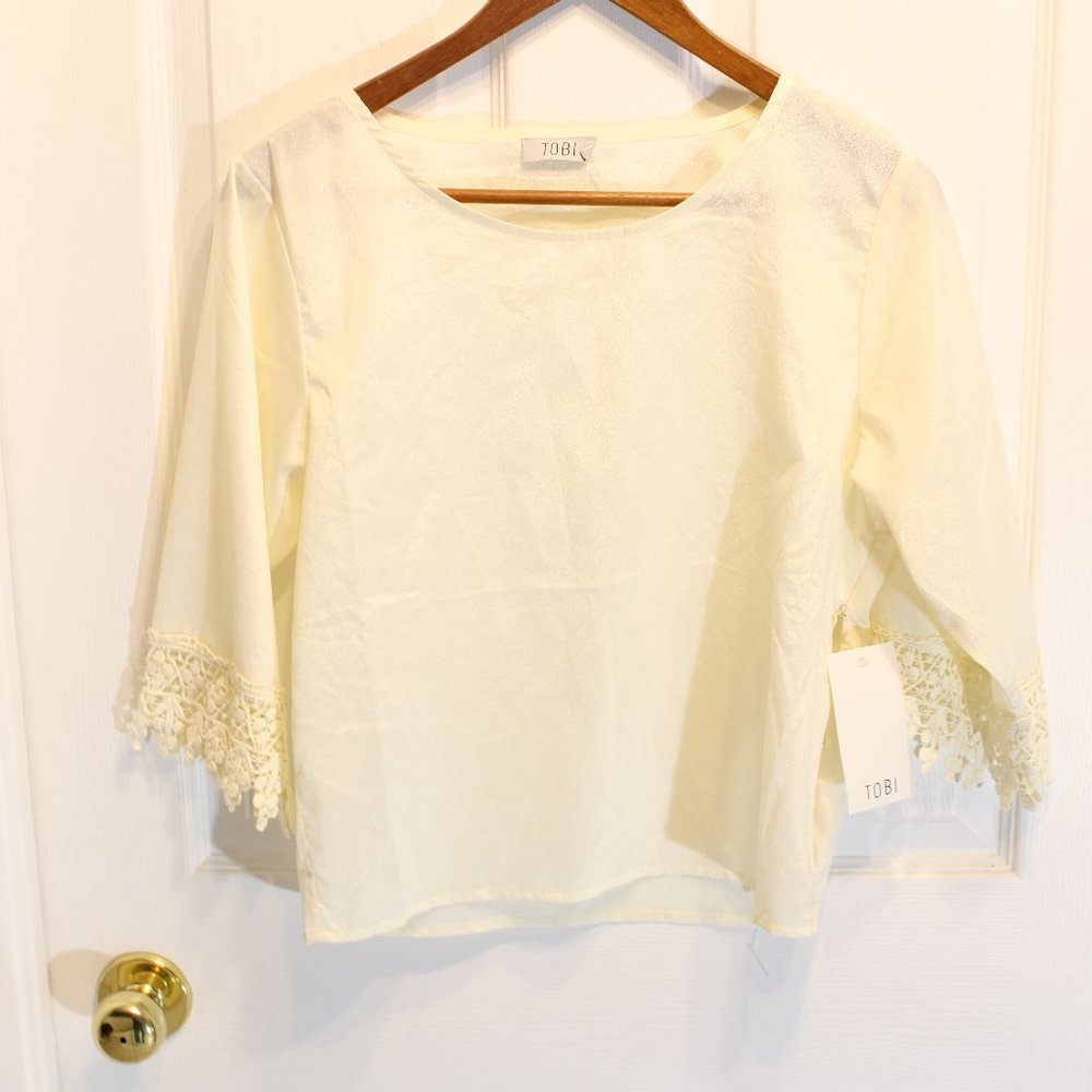 Tobi Women's Size S Sheer Top NWT
